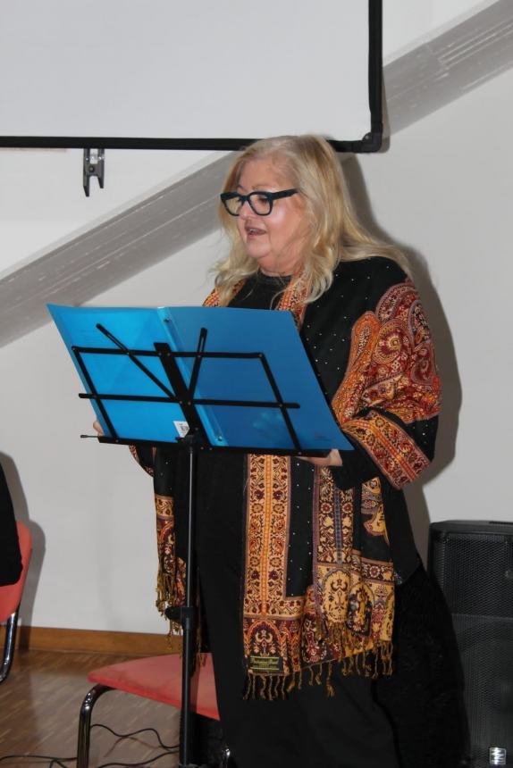 A San Salvo presentato Poesia dell’assenza: "Giusta atmosfera per condividere sentimenti"