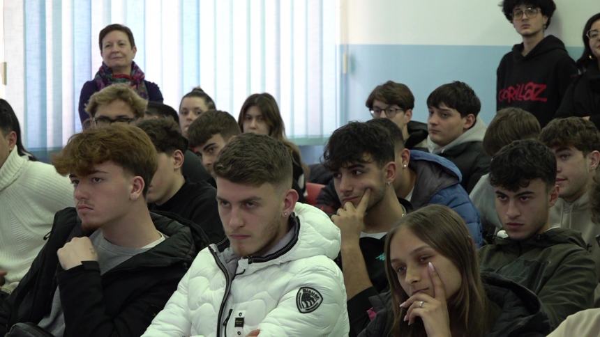 Capitani e direttori, gli allievi di ieri a confronto con gli studenti di oggi