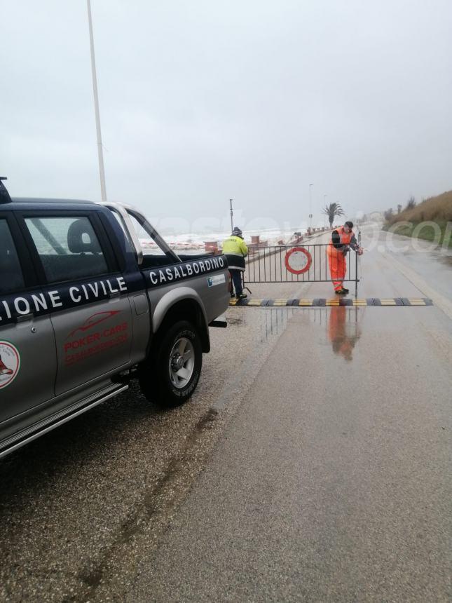 Pioggia e mareggiate, nuovo crollo sul lungomare nord di Casalbordino