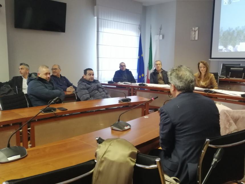 Stadio Bucci, ok dal Coni e presentato progetto: “Tribuna di 800 posti, circa 2 anni per i lavori”