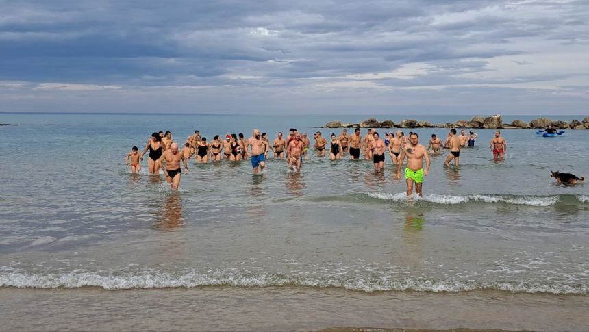 Il tuffo di Capodanno 2024