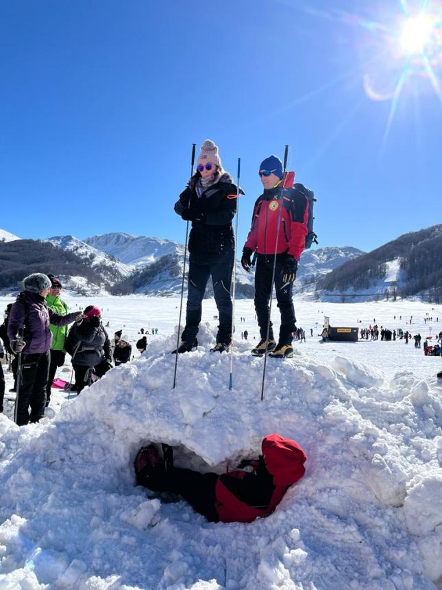 «Sicuri con la neve», il Soccorso Alpino fa prevenzione