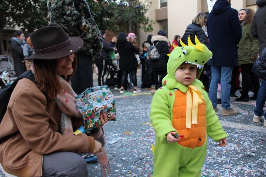 Maschere, colori e divertimento a non finire: a San Salvo si festeggia il Carnevale