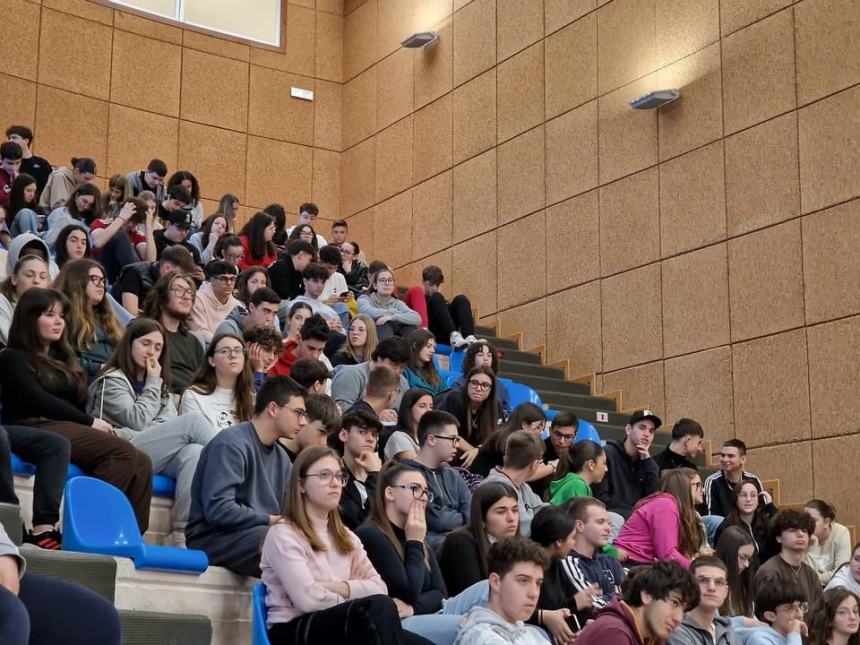 La legalità al centro dell’incontro tra gli studenti del Mattioli e la Questura 