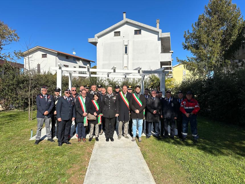 Il Generale di Brigata Antonio Neosi alla stazione Carabinieri di Fossacesia