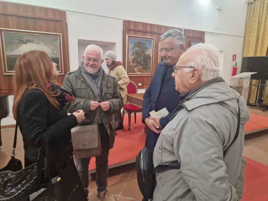 Gabriella Paduano a Palazzo d'Avalos, dialogo su Tito Barbieri 