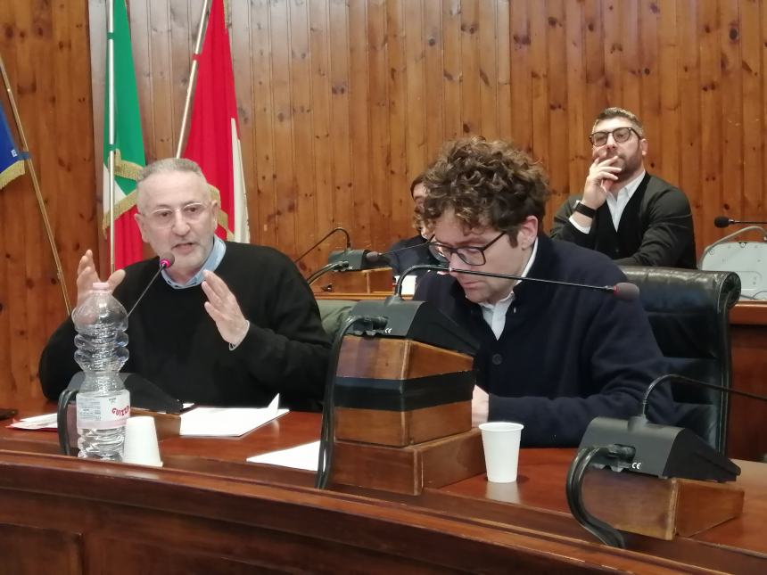 Via Verde a rischio chioschi permanenti: “Per salvaguardare la costa manifestazione e ricorso”