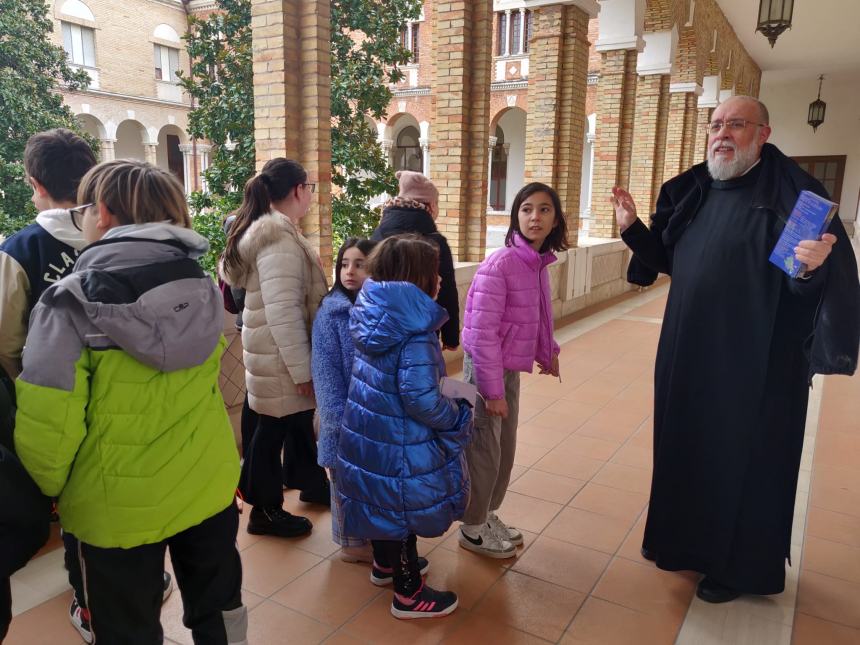 Studenti della Spataro alla scoperta del Santuario della Madonna dei Miracoli