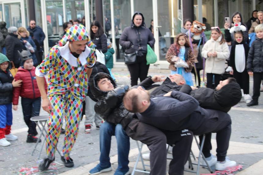 Maschere, colori e divertimento a non finire: a San Salvo si festeggia il Carnevale