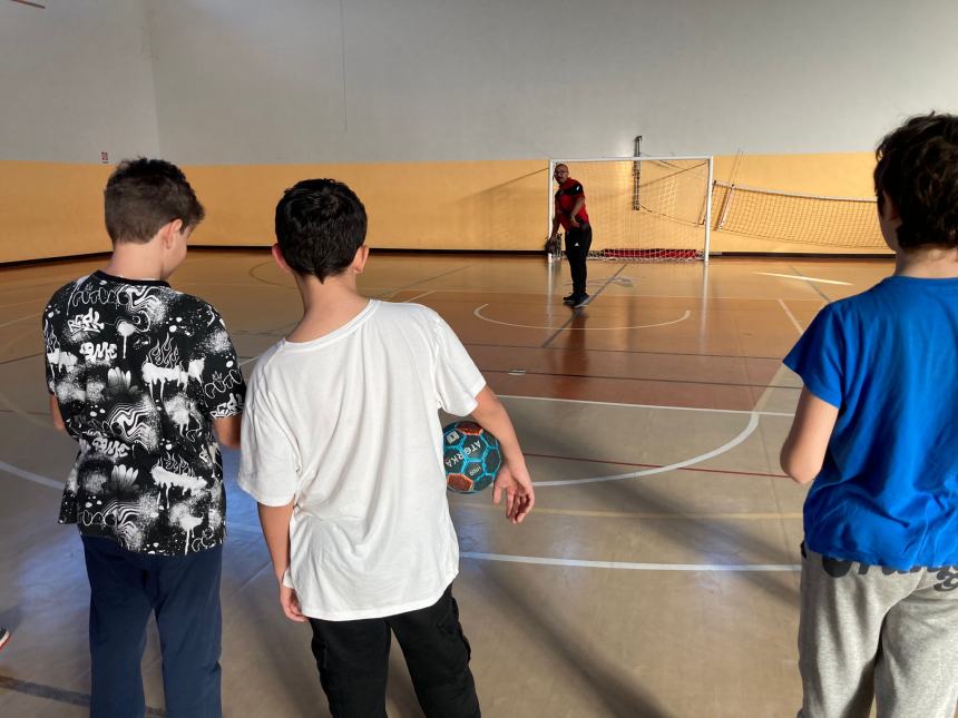 La Paolucci avvia i pomeriggi sportivi per il progetto "scuola attiva junior"