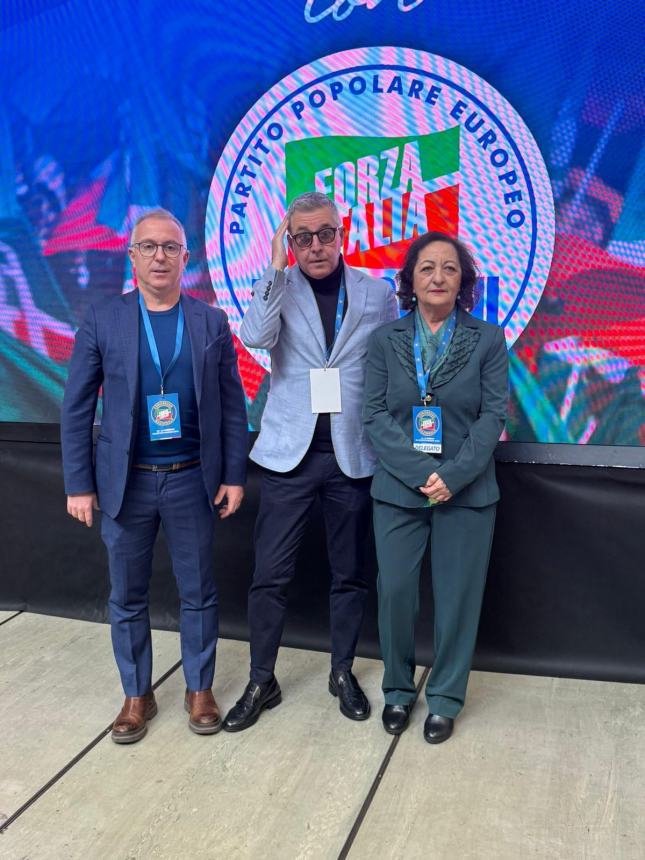 Amministratori termolesi al congresso di Forza Italia