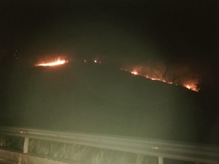 Ampio incendio in territorio di San Buono, domato dai Vigili del fuoco