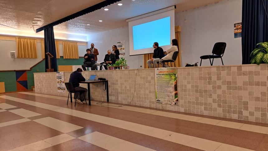 "Integrazione e solidarietà", l'eredità del vescovo De Luca con il villaggio "Laudato Sì"