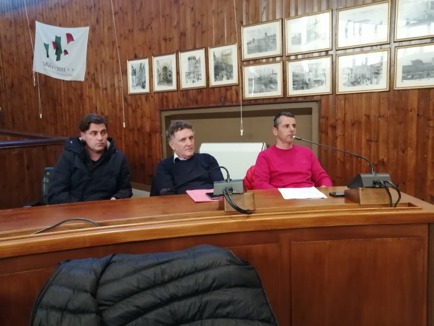 Via Verde a rischio chioschi permanenti: “Per salvaguardare la costa manifestazione e ricorso”