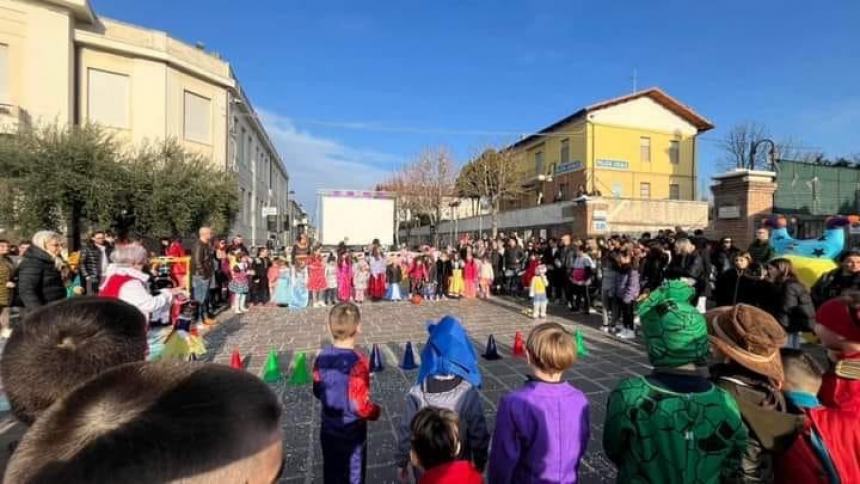 Musica e tanto divertimento: grande successo per il Carnevale di Fossacesia