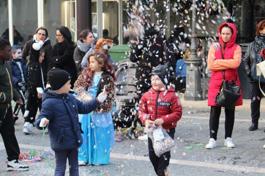 Maschere, colori e divertimento a non finire: a San Salvo si festeggia il Carnevale