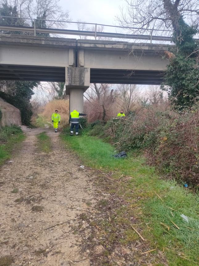 Smantellate tre discariche abusive, bonificate le aree 