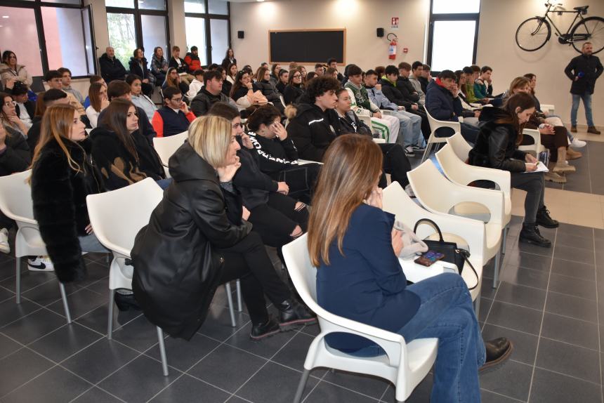 Turismo digitale: partnership tra l'alberghiero di Termoli e l'Its Demos Academy