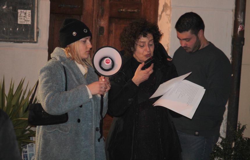 Sit-in a Vasto contro la violenza di genere: “Per una società fondata sul rispetto”