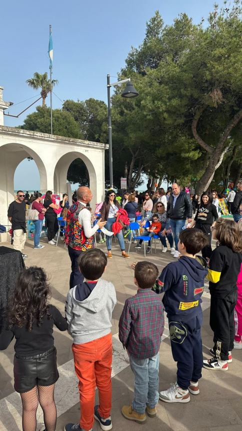 In tantissimi a Vasto Marina per la “Caccia all’uovo”