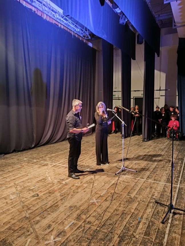 Successo a Casalbordino per lo spettacolo dedicato alle donne con danze, canti e poesie