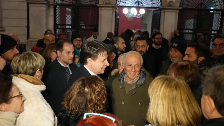 Conte in Abruzzo: “La sanità al centro dell’agenda politica del movimento”