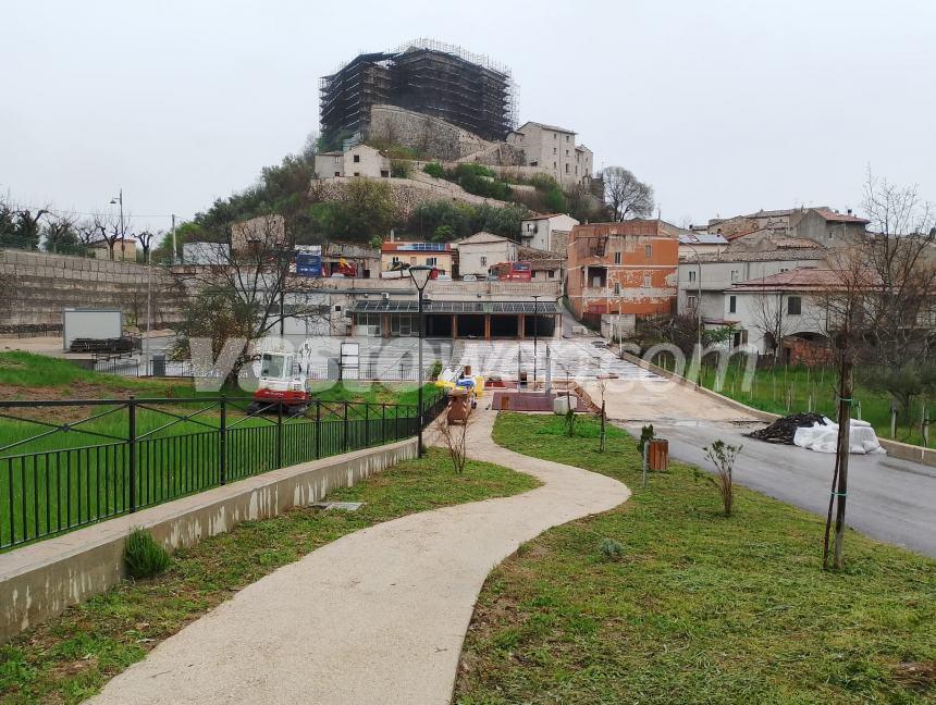 Furto al centro polivalente di Carpineto, i bambini restano senza mensa