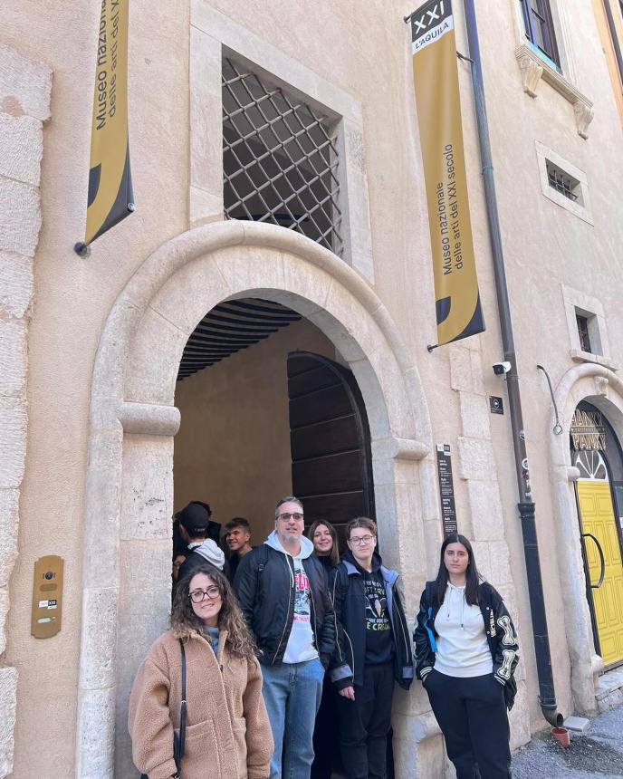 Studenti del Palizzi alla sede aquilana del Maxxi di Roma