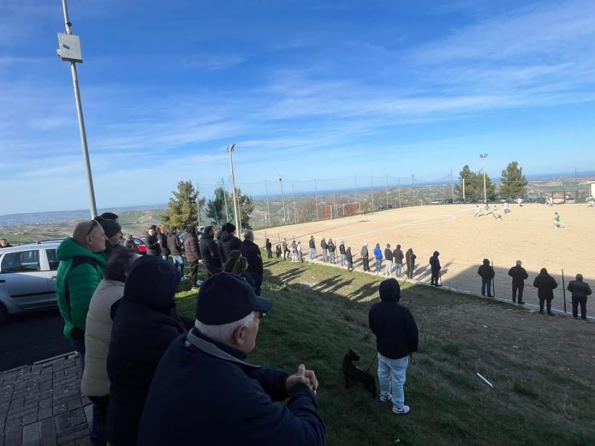 A Casalanguida inaugurate le nuove tribune dell’impianto sportivo di “San Nicola”