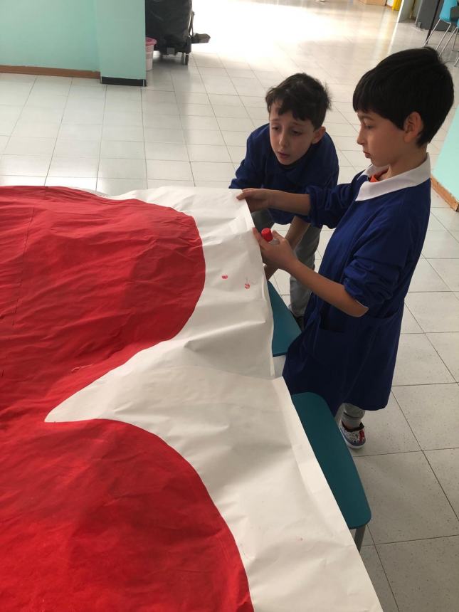 A Vasto nella scuola Spataro riflessioni sulla Pace e sulla Pasqua con canti e poesie