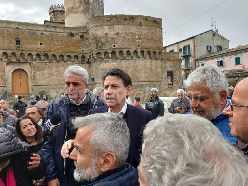 Conte a Vasto: "In Abruzzo cure sanitarie inadeguate, autonomia differenziata un disastro"