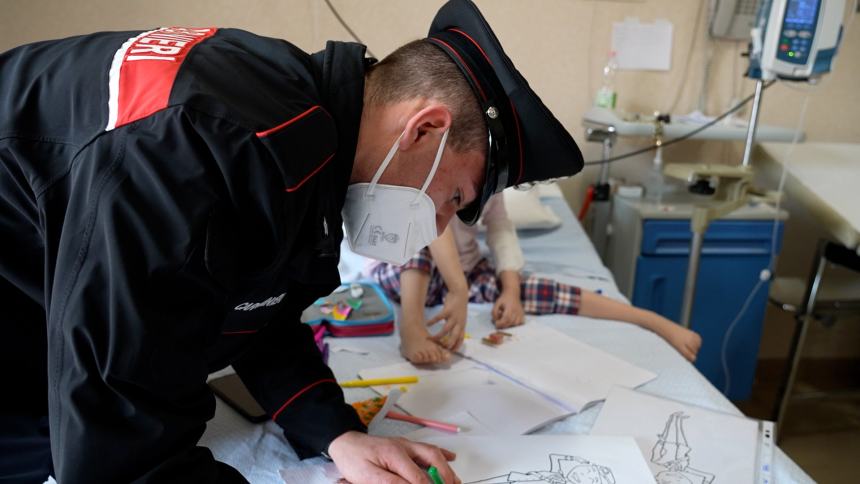 Scuola Allievi Carabinieri in visita alla Pediatria della Casa Sollievo della Sofferenza