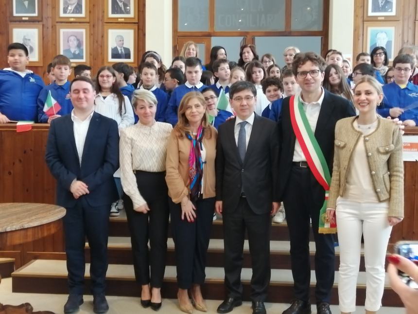 A Vasto l’ambasciatore dell’Uzbekistan: accolto da amministratori e studenti