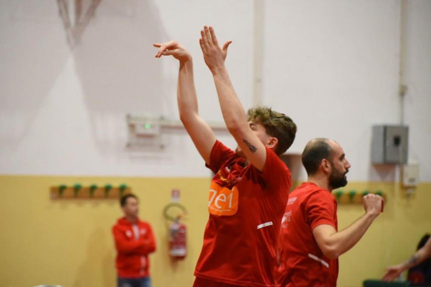 Vasto Basket il primo posto è tuo: Unibasket travolta, ora i playoff 