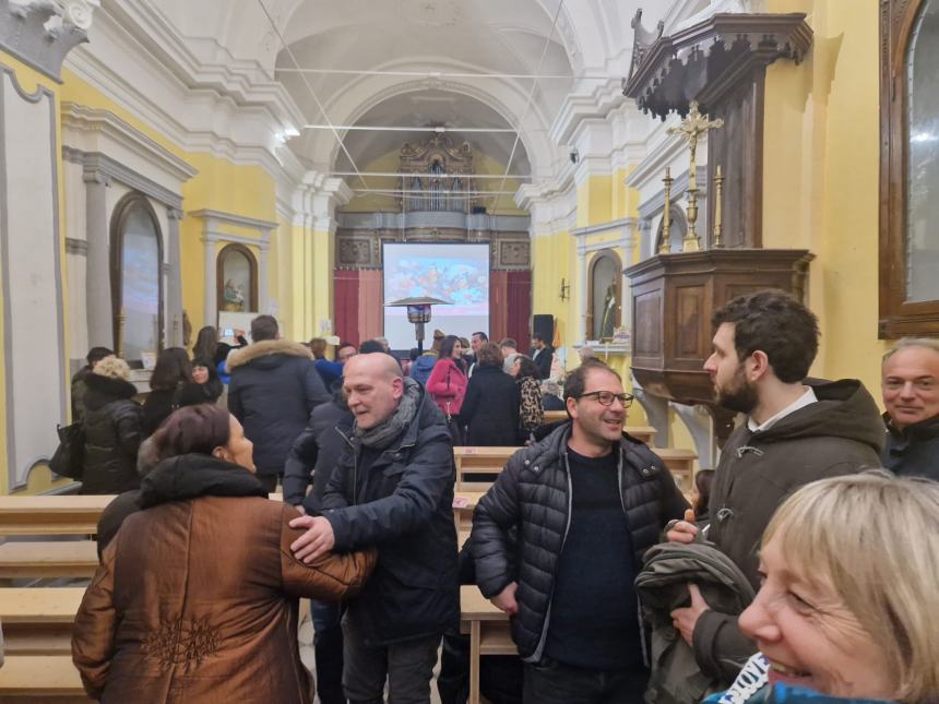 "C'è sempre tempo per rifiorire": applausi scroscianti per il libro di Martina Di Pardo