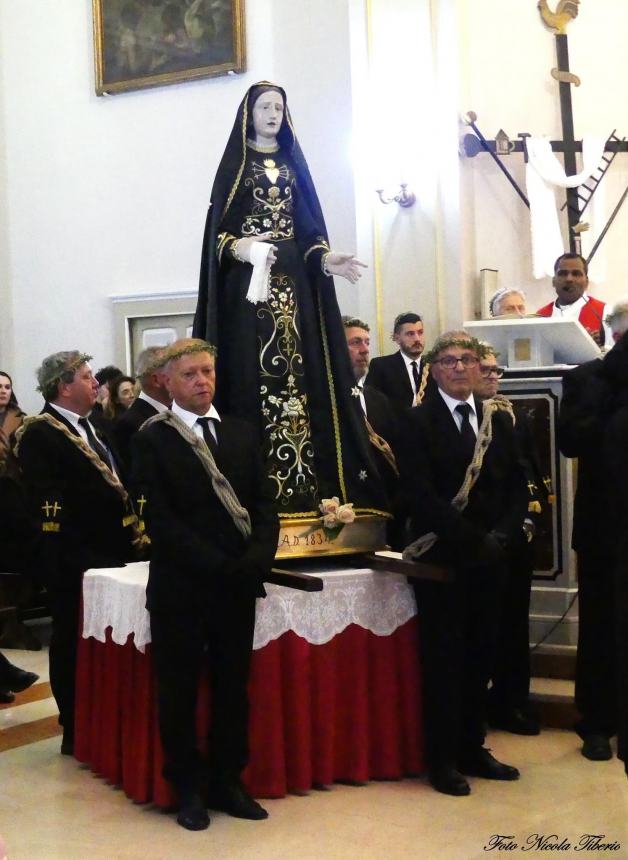 A Casalbordino sulle note del “Miserere” celebrata la processione del Venerdì Santo