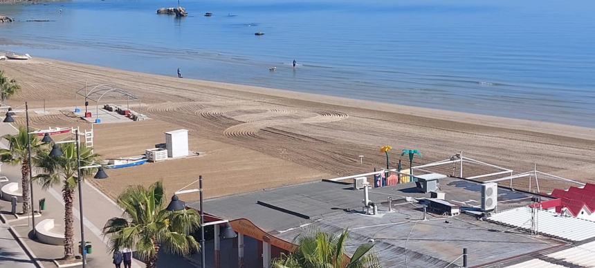 La spiaggia di Vasto Marina pronta per le festività pasquali