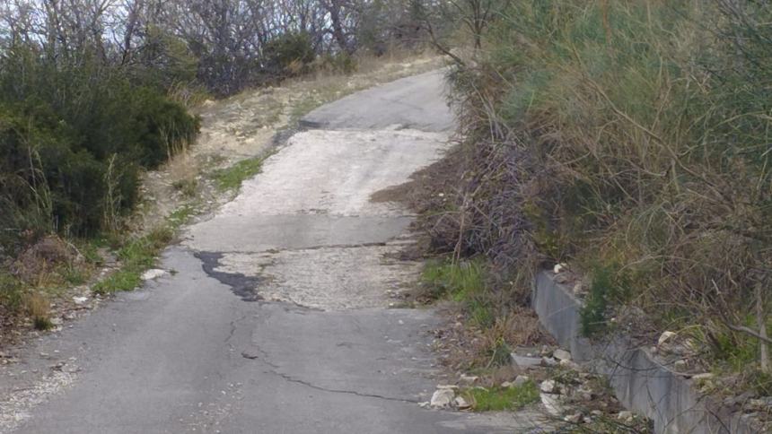 Strade interpoderali dissestate, l'altro "nodo" irrisolto del mondo agricolo