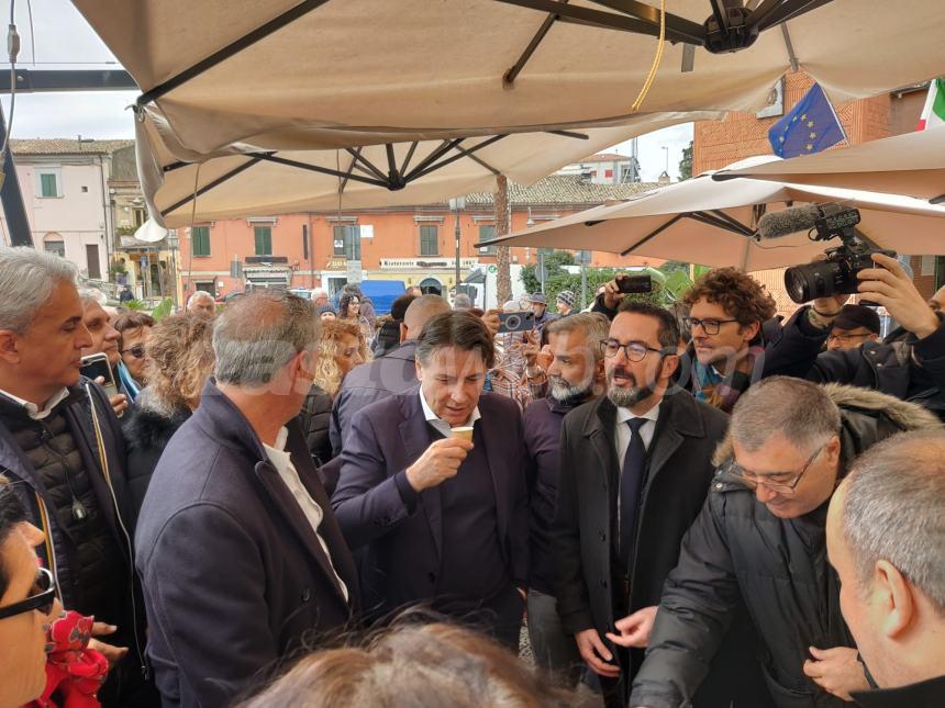 Conte a Vasto: "In Abruzzo cure sanitarie inadeguate, autonomia differenziata un disastro"