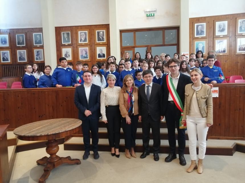 A Vasto l’ambasciatore dell’Uzbekistan: accolto da amministratori e studenti