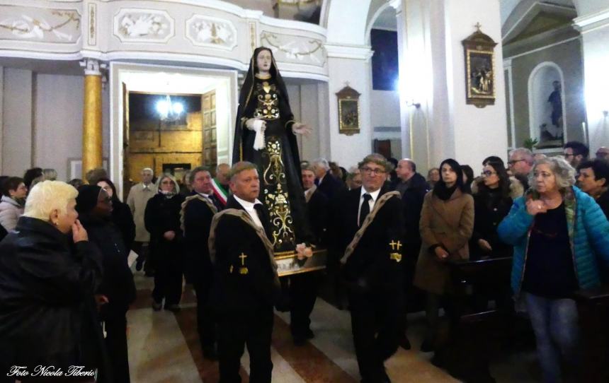 A Casalbordino sulle note del “Miserere” celebrata la processione del Venerdì Santo