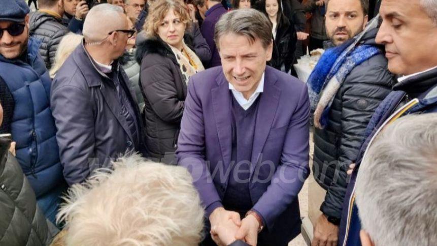 Conte a Vasto: "In Abruzzo cure sanitarie inadeguate, autonomia differenziata un disastro"