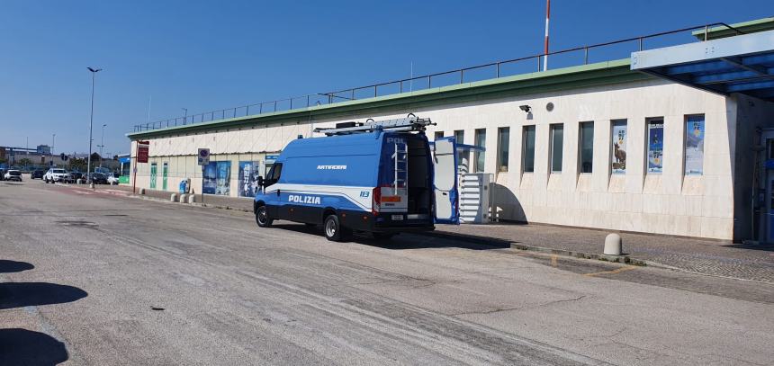 Bagaglio sospetto all’Aeroporto d’Abruzzo, intervengono gli artificieri