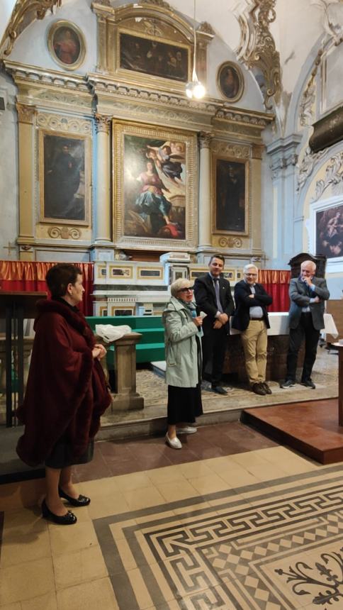 In tanti  alla presentazione del libro di Marco Patricelli "Tagliare la corda"