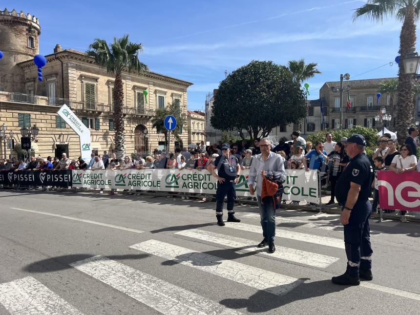 Piazza Rossetti in festa: da Vasto parte il Giro d’Abruzzo