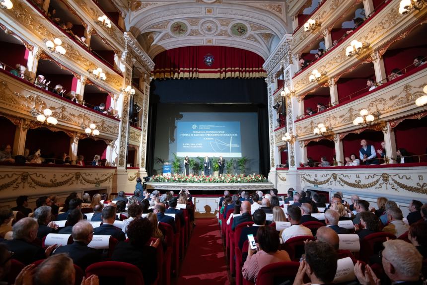 Consegnati i premi agli imprenditori e ai dipendenti delle province di Chieti e Pescara