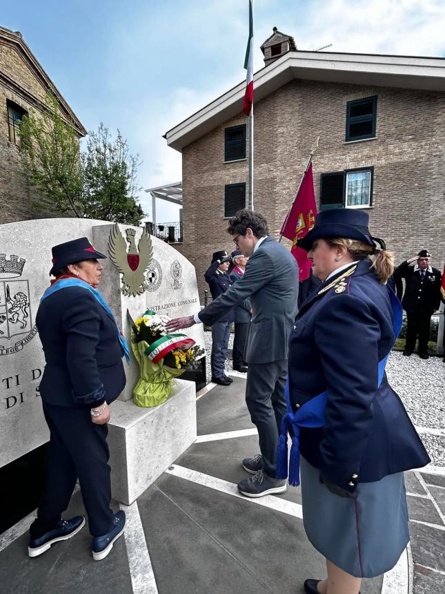 Vasto con una corona d’alloro celebra  il 172esimo anniversario della Polizia di Stato 