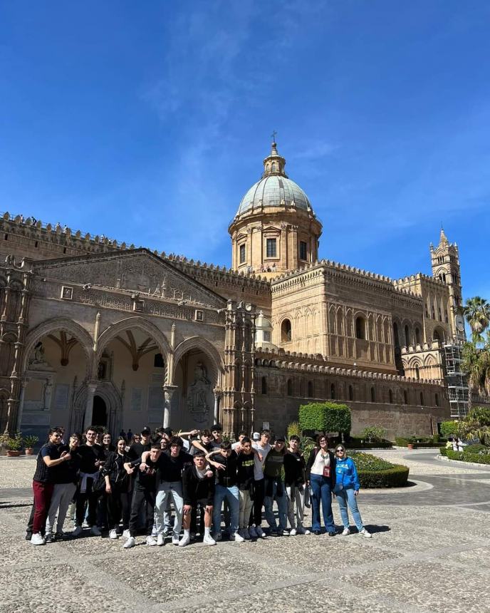 Alunni delle 3° e 4° del Palizzi alla scoperta della Sicilia