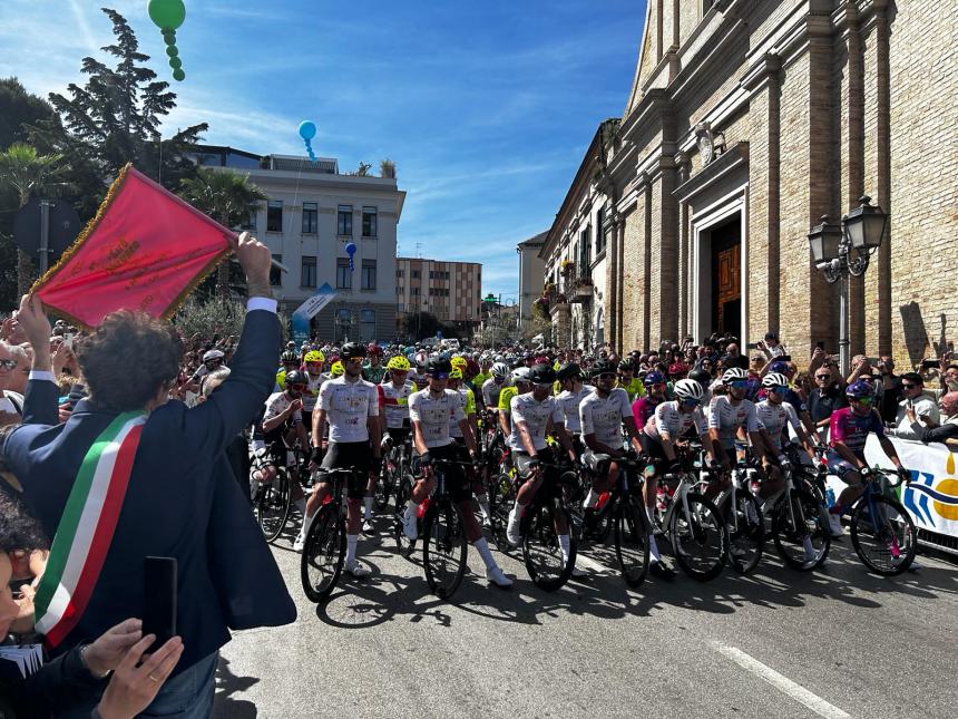 "Tappa inaugurale del Giro d'Abruzzo grande occasione per il nostro territorio"