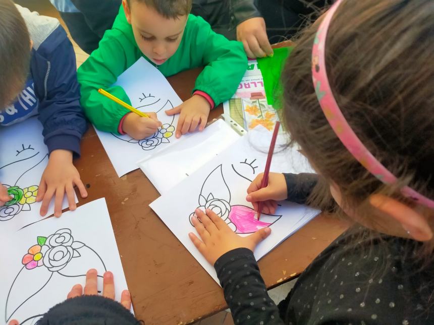 Vasto Marina "presa d'assalto" da cittadini e turisti nel lungo weekend di primavera 